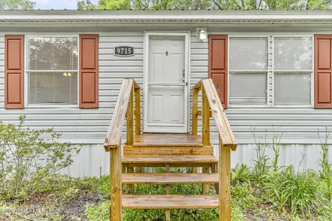 9715 Mcmahon Avenue Hastings FL 32145