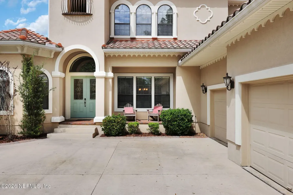 143 Calle Norte St. Augustine FL 32095