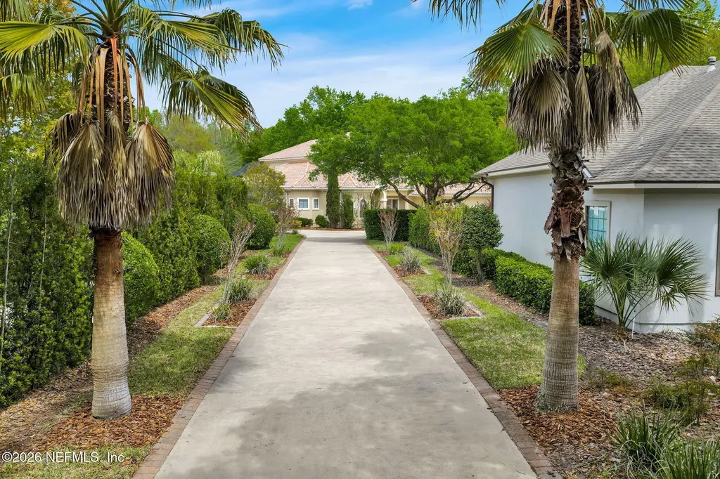 143 Calle Norte St. Augustine FL 32095