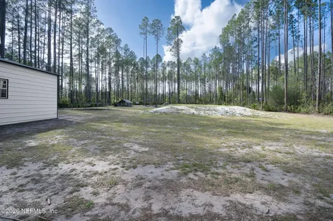 241656 Cr121 Hilliard FL 32046