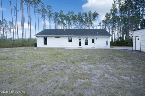 241656 Cr121 Hilliard FL 32046