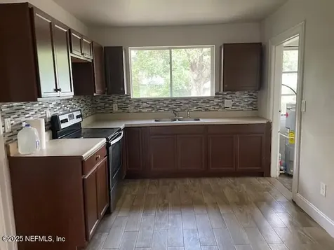 319 49th Street W Jacksonville FL 32208