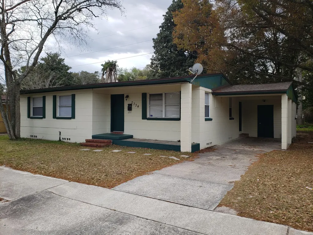 2334 Rogero Road Jacksonville FL 32211