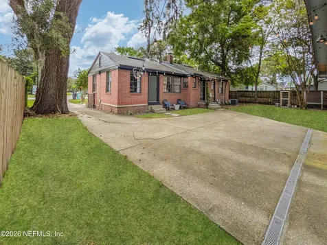 4224 Redwood Avenue Jacksonville FL 32207