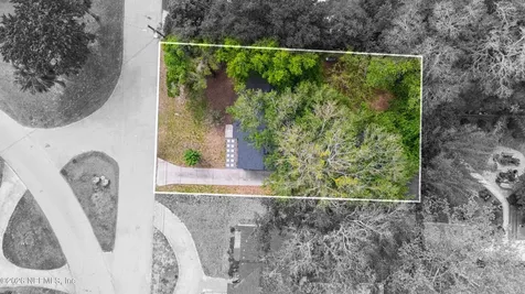 4224 Redwood Avenue Jacksonville FL 32207