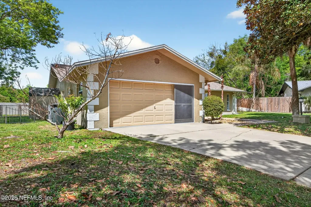 20 Bleau Court Palm Coast FL 32137