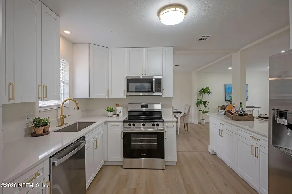 4061 Heath Road Jacksonville FL 32277