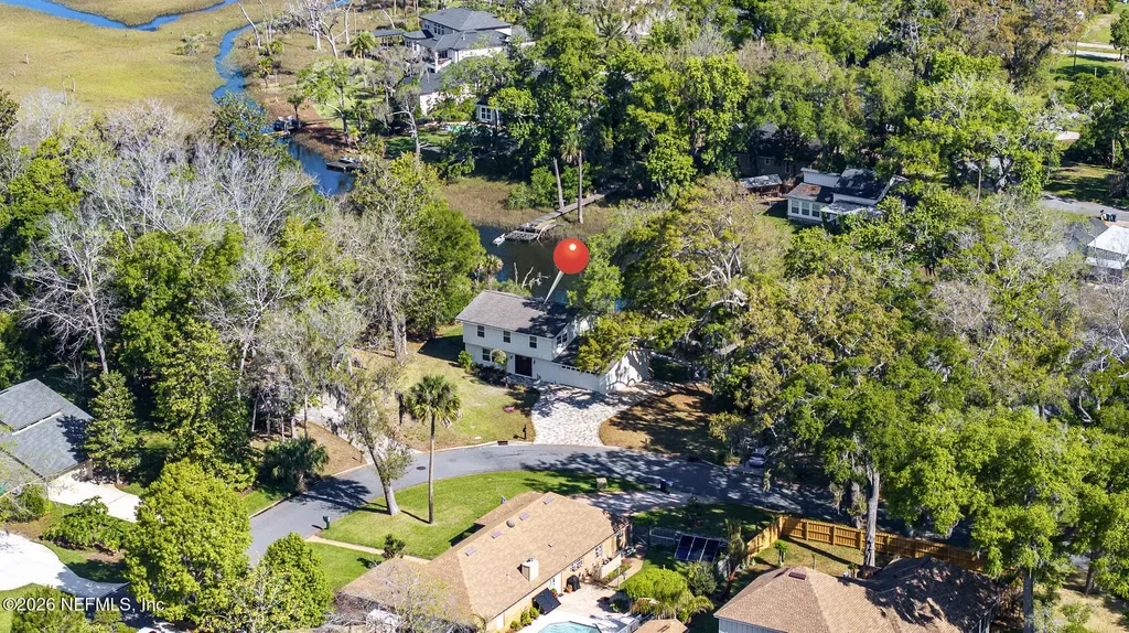 1811 Twelve Oaks Lane N Neptune Beach FL 32266