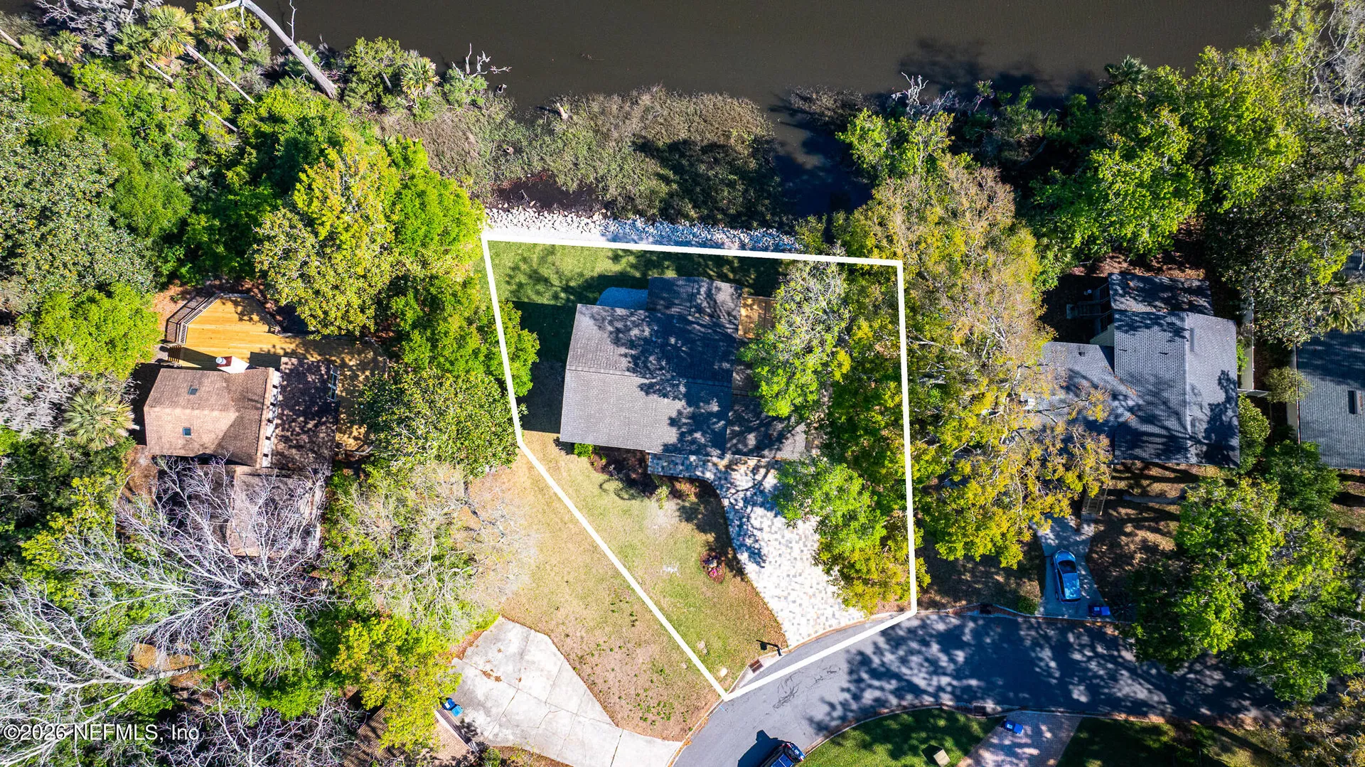 1811 Twelve Oaks Lane N Neptune Beach FL 32266