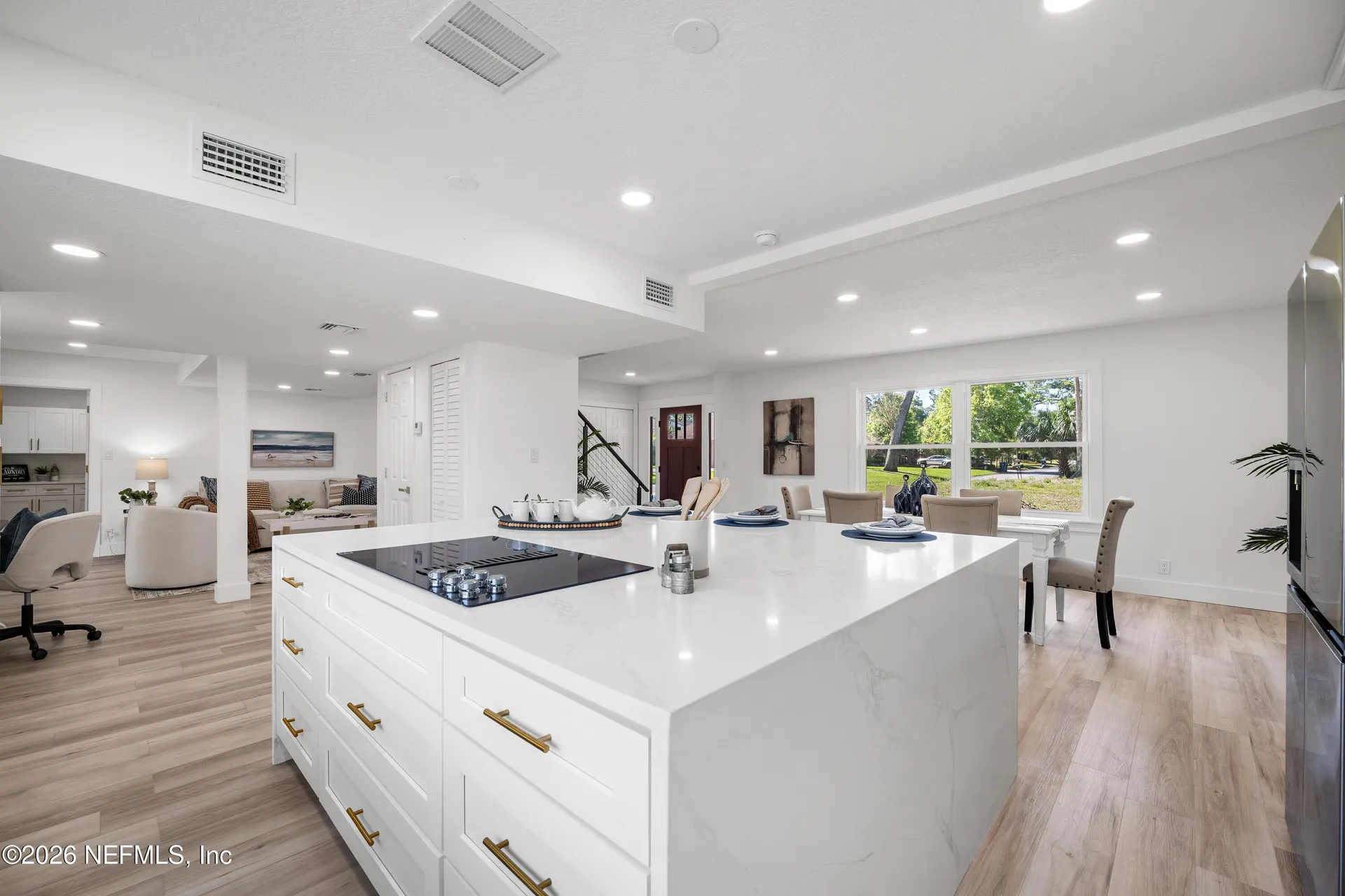 1811 Twelve Oaks Lane N Neptune Beach FL 32266