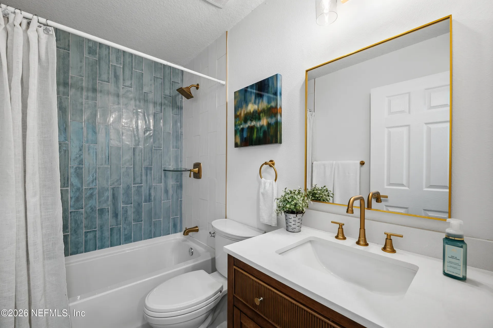 1811 Twelve Oaks Lane N Neptune Beach FL 32266