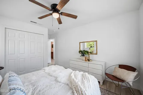 1811 Twelve Oaks Lane N Neptune Beach FL 32266