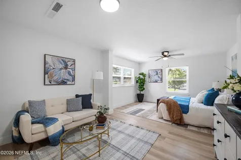 1811 Twelve Oaks Lane N Neptune Beach FL 32266