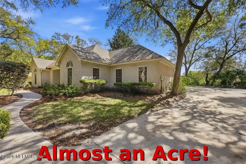 2144 Lakeside Drive E Fernandina Beach FL 32034