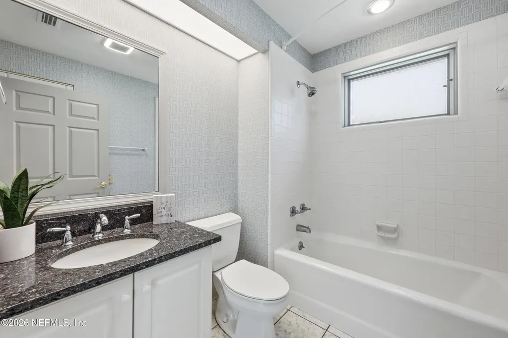 2144 Lakeside Drive E Fernandina Beach FL 32034