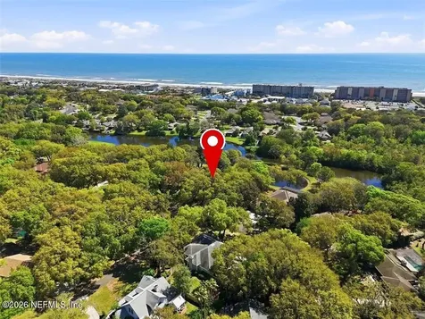 2144 Lakeside Drive E Fernandina Beach FL 32034