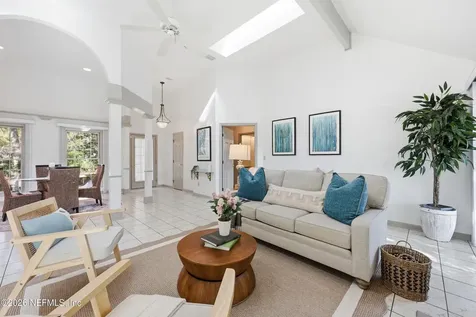 2144 Lakeside Drive E Fernandina Beach FL 32034