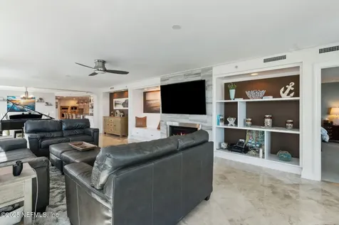 807 1st Street N Jacksonville Beach FL 32250
