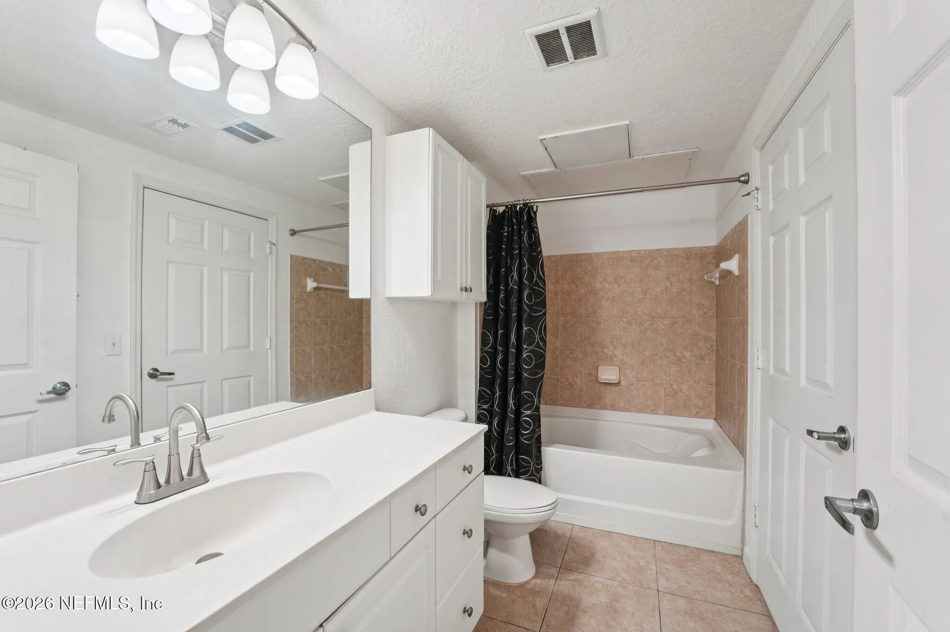8539 Gate Parkway W Jacksonville FL 32216