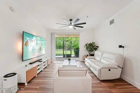 8539 Gate Parkway W Jacksonville FL 32216