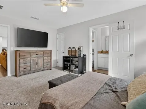 8352 Hewitt Street Jacksonville FL 32244