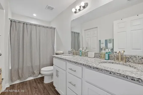 8352 Hewitt Street Jacksonville FL 32244