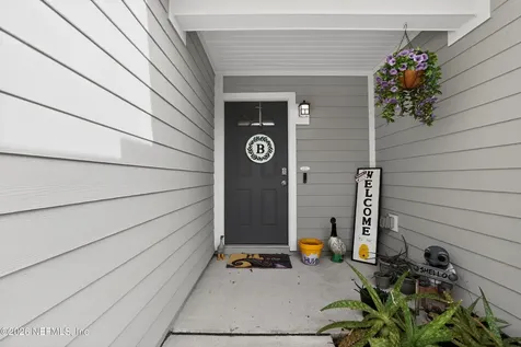 8352 Hewitt Street Jacksonville FL 32244