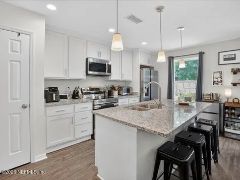 8352 Hewitt Street Jacksonville FL 32244
