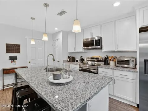 8352 Hewitt Street Jacksonville FL 32244