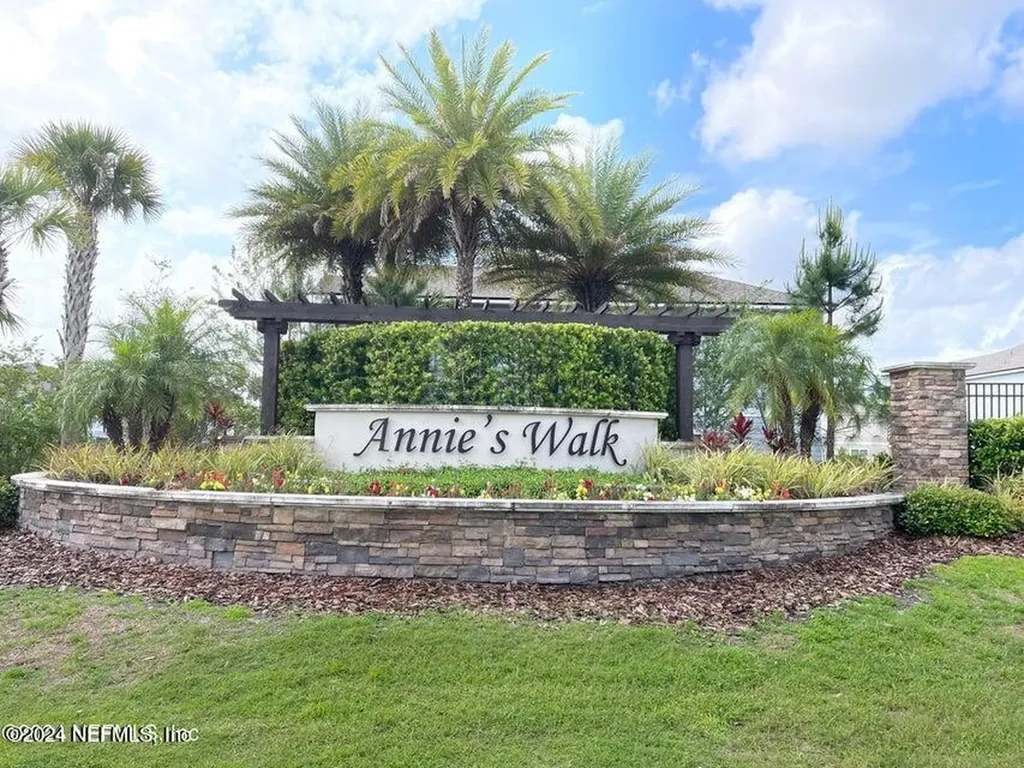 13112 Annie’s Walk Drive Jacksonville FL 32218