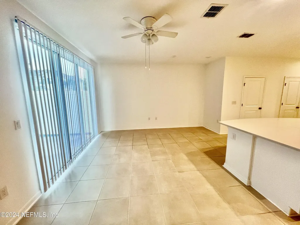 13112 Annie’s Walk Drive Jacksonville FL 32218