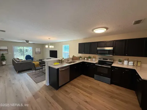 5980 Sands Pointe Drive Macclenny FL 32063