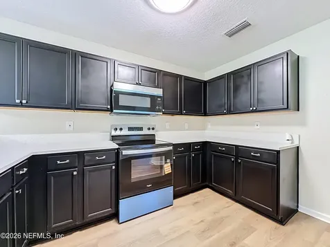 5980 Sands Pointe Drive Macclenny FL 32063