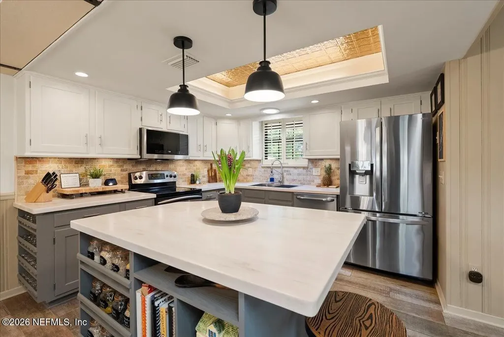 8825 Quail Roost Court Jacksonville FL 32220