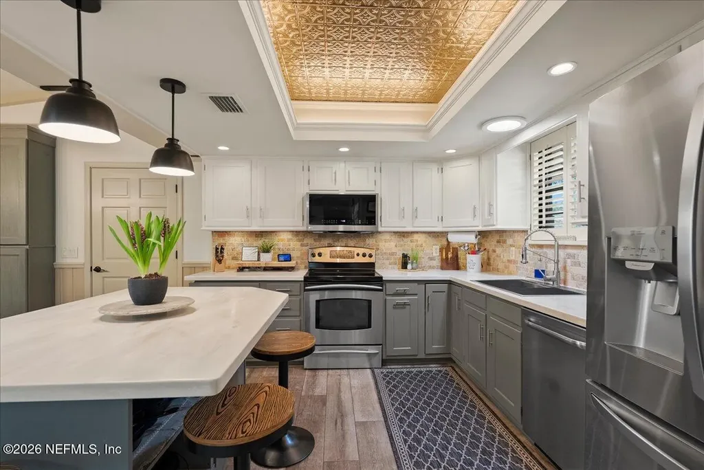 8825 Quail Roost Court Jacksonville FL 32220