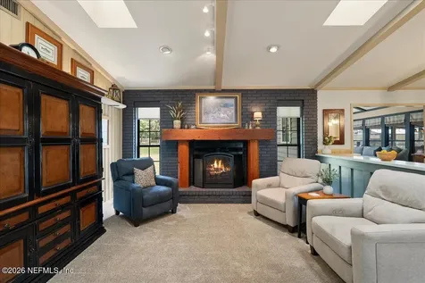 8825 Quail Roost Court Jacksonville FL 32220