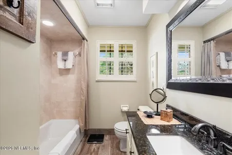 8825 Quail Roost Court Jacksonville FL 32220