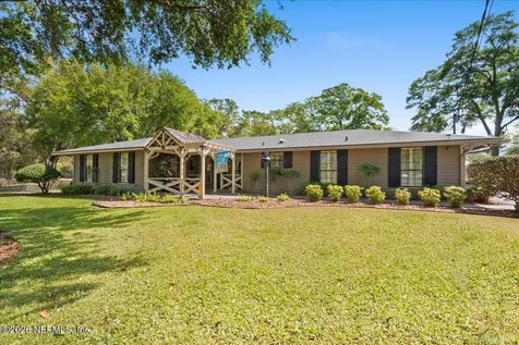 8825 Quail Roost Court Jacksonville FL 32220