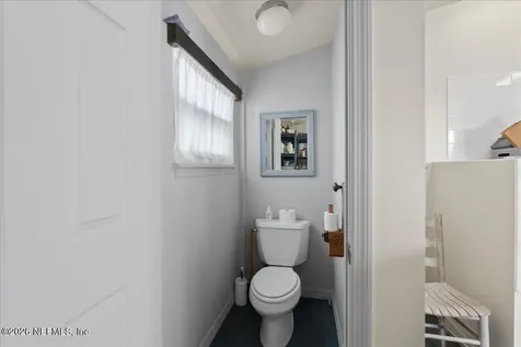 8825 Quail Roost Court Jacksonville FL 32220