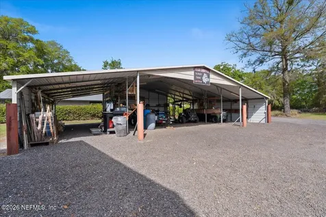 8825 Quail Roost Court Jacksonville FL 32220