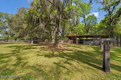 8825 Quail Roost Court Jacksonville FL 32220