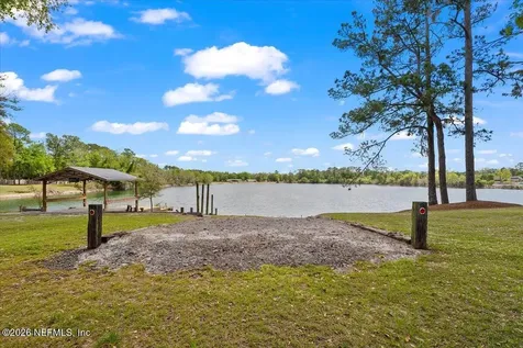 8825 Quail Roost Court Jacksonville FL 32220