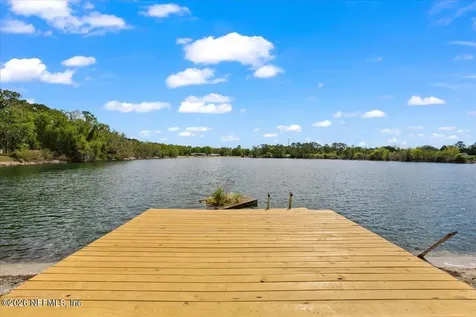 8825 Quail Roost Court Jacksonville FL 32220