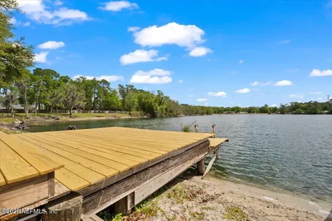 8825 Quail Roost Court Jacksonville FL 32220