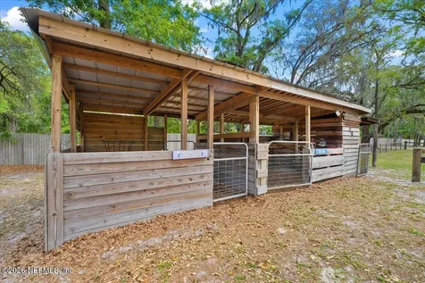 8825 Quail Roost Court Jacksonville FL 32220