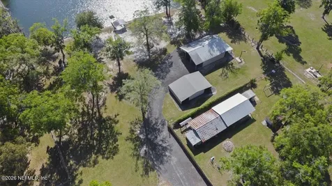 8825 Quail Roost Court Jacksonville FL 32220