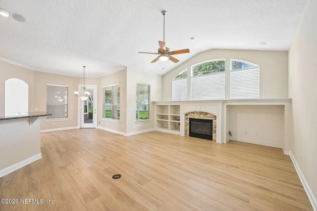 725 Piney Place Jacksonville FL 32259