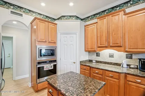 725 Piney Place Jacksonville FL 32259