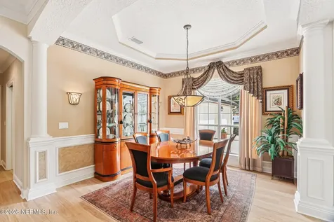 725 Piney Place Jacksonville FL 32259
