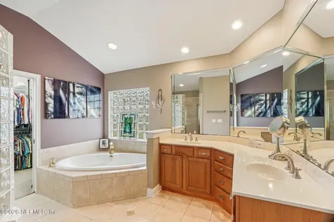 725 Piney Place Jacksonville FL 32259